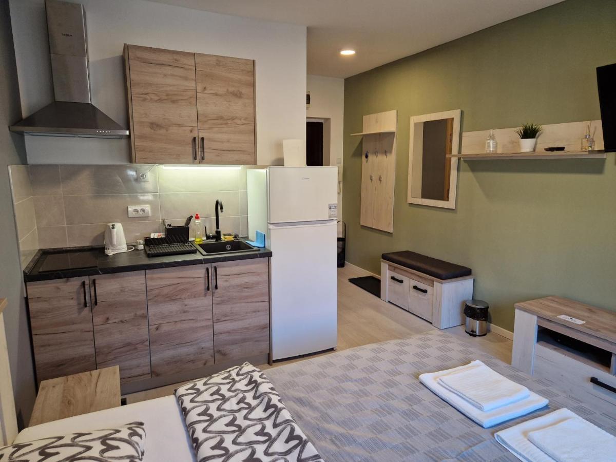 Sofia Apartment Sajmiste Ngoại thất bức ảnh